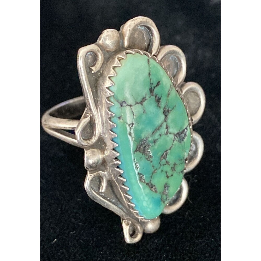 Turquoise ring Estate Found Size 5.5 Navajo flower sterling silver Euc